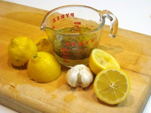 Homemade-Lemon-Garlic-Salad-Dressing-Ingredients