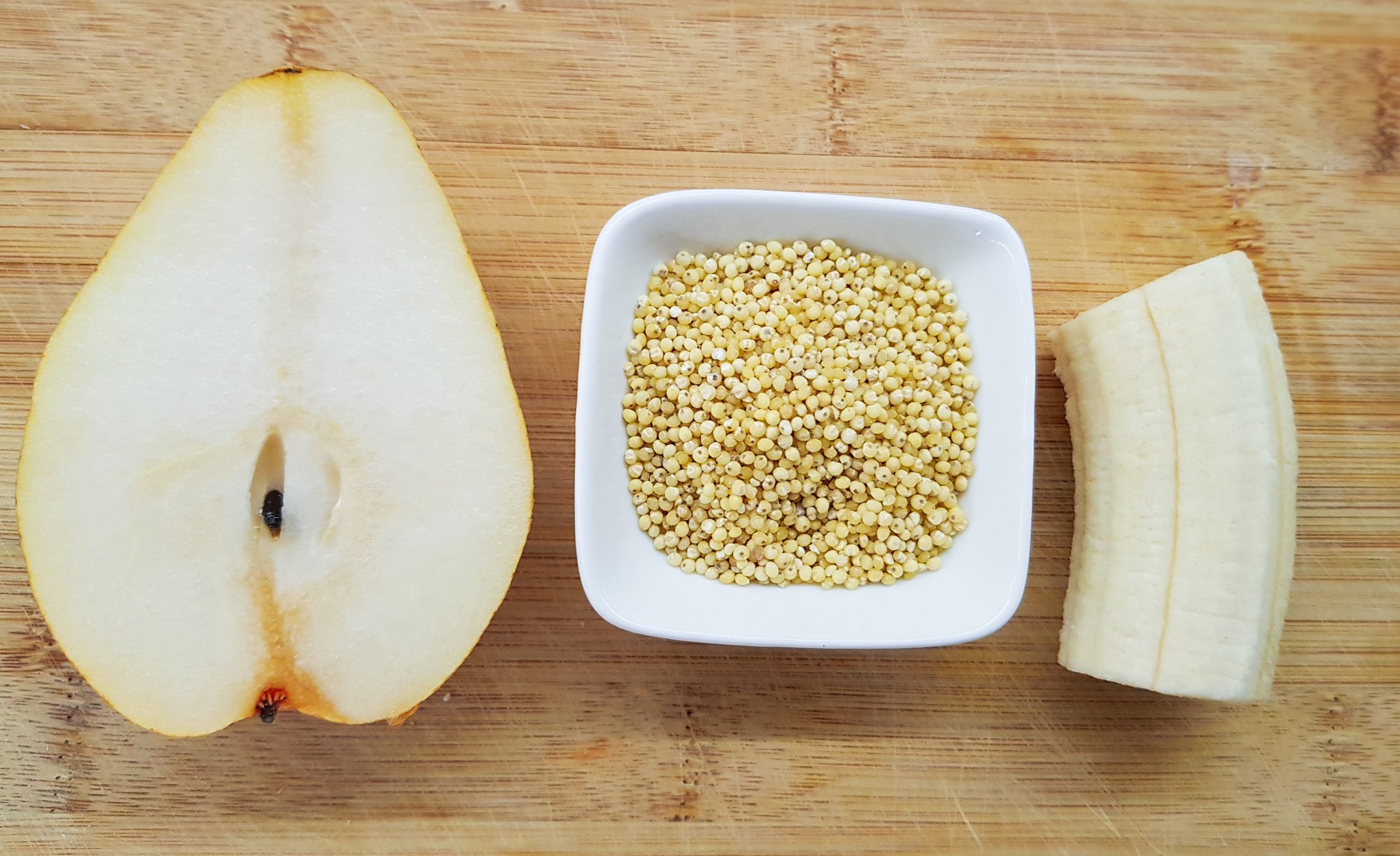 Вкусна кашичка со просо, крушка и банана (6+)