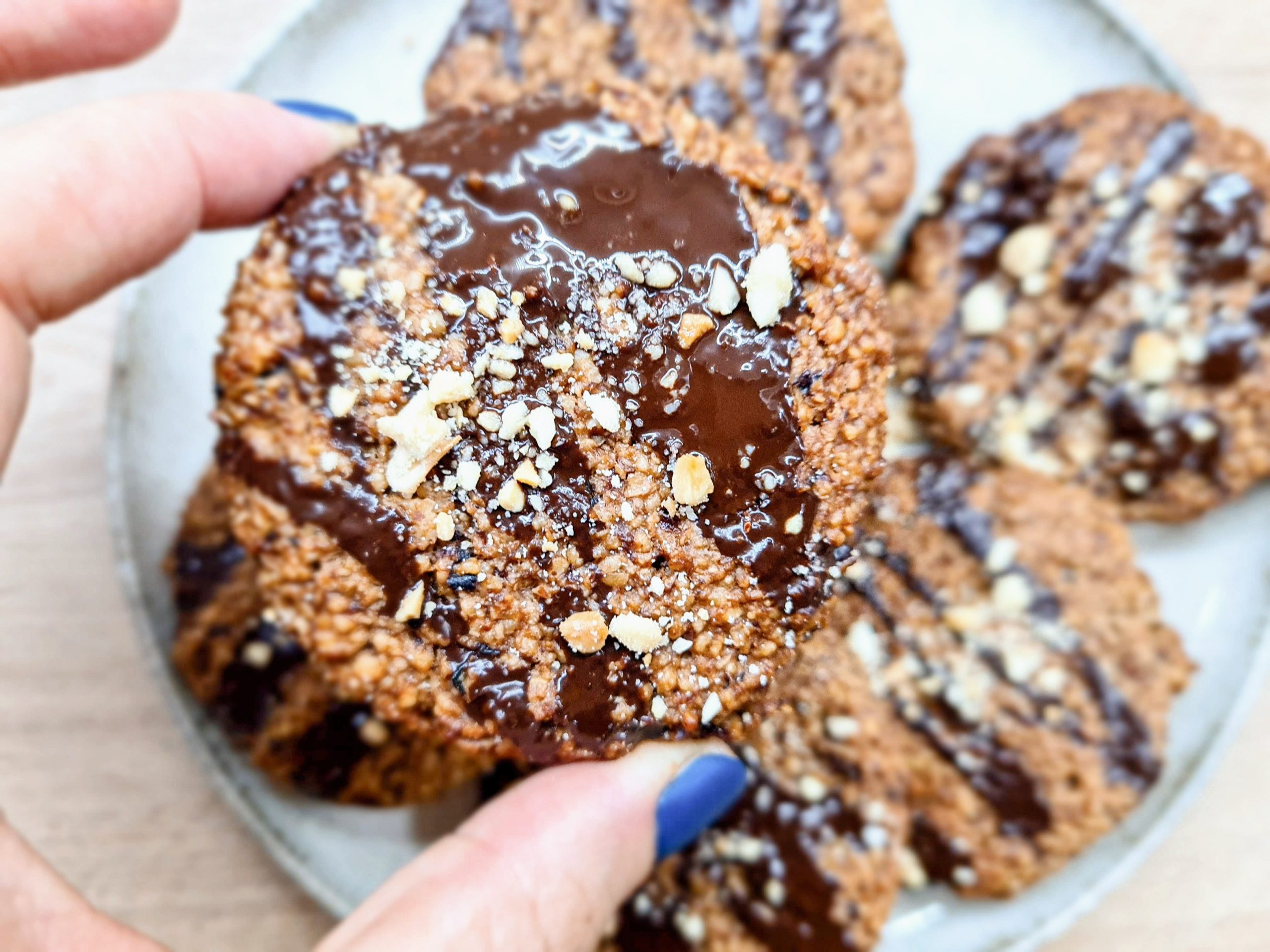 Колачиња со просо, овесни снегулки и бадеми