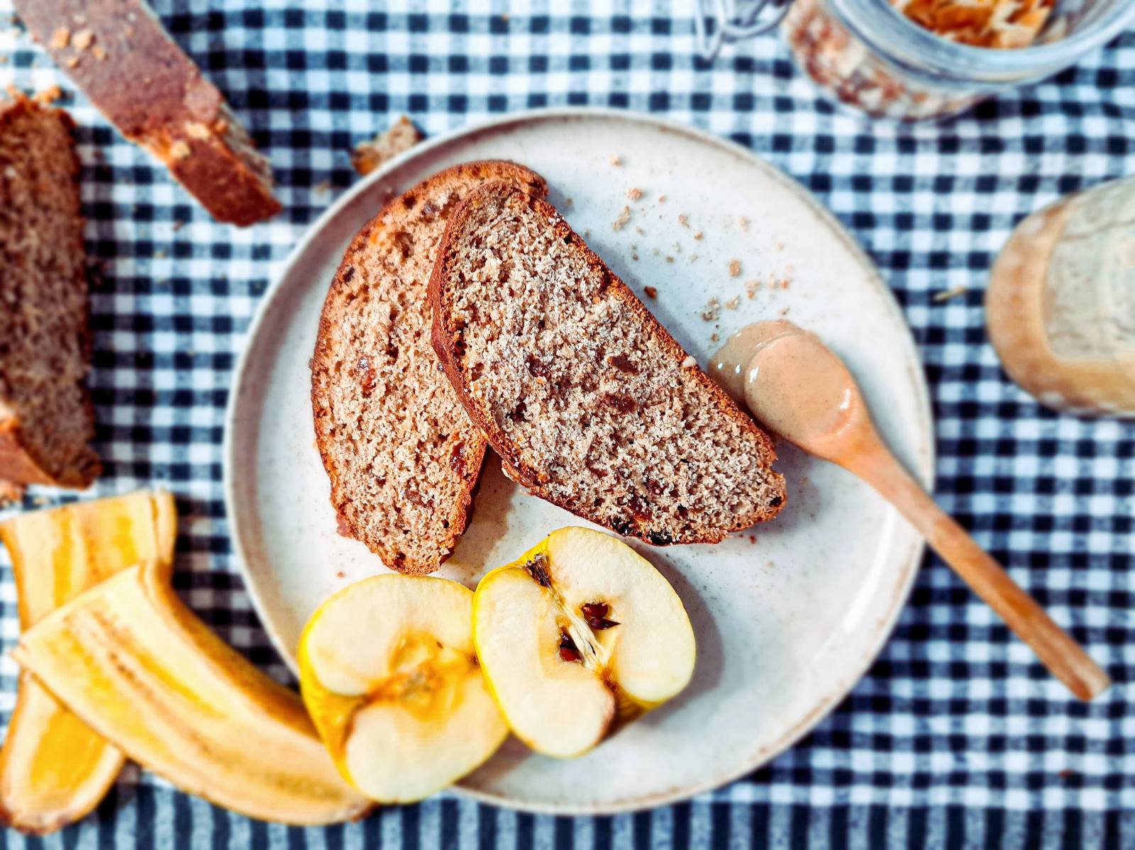 Интегрално лепче со суво грозје