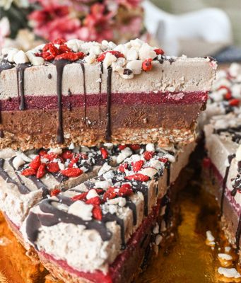 Роденденска здрава Торта АНА